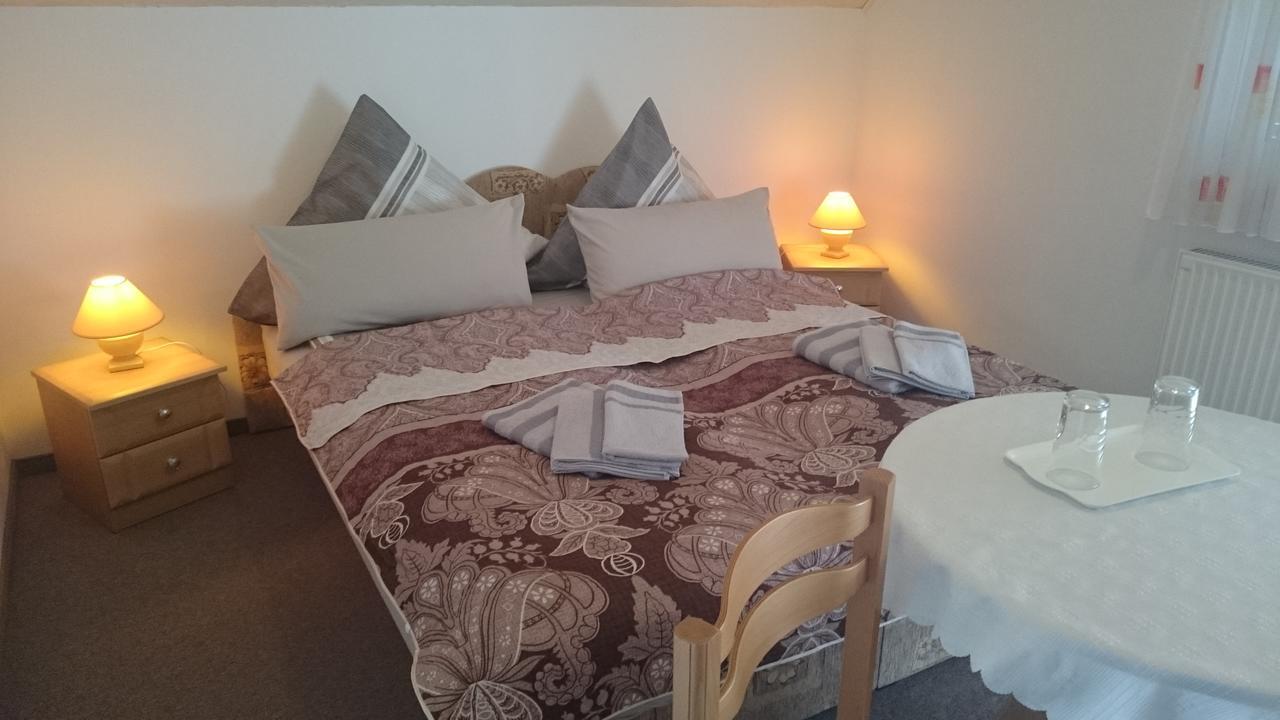 Bük Natalie Appartment מראה חיצוני תמונה